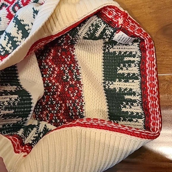 KJP Santa's New Sleigh Sweater - Red truck with trees - Picture 12 of 12